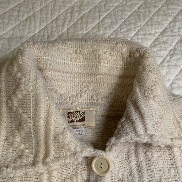 Cream color sweater with belt - Picture 2 of 8